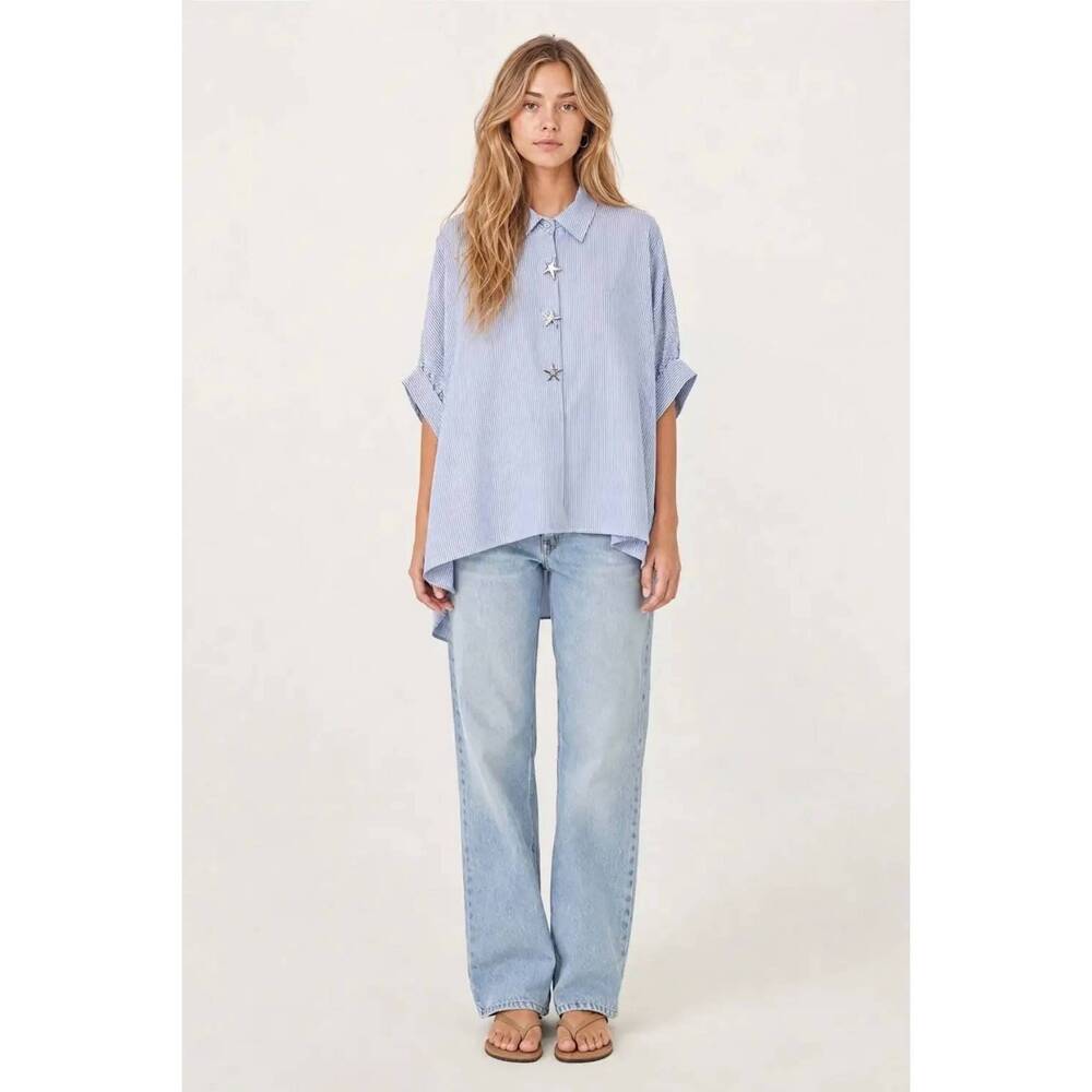 NEW Q2 oversized striped poplin blouse with starfish buttons in blue